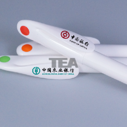 白色兔型原子筆