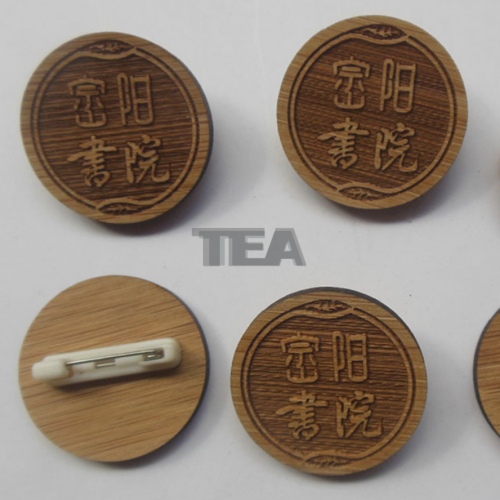竹木製圓型襟章